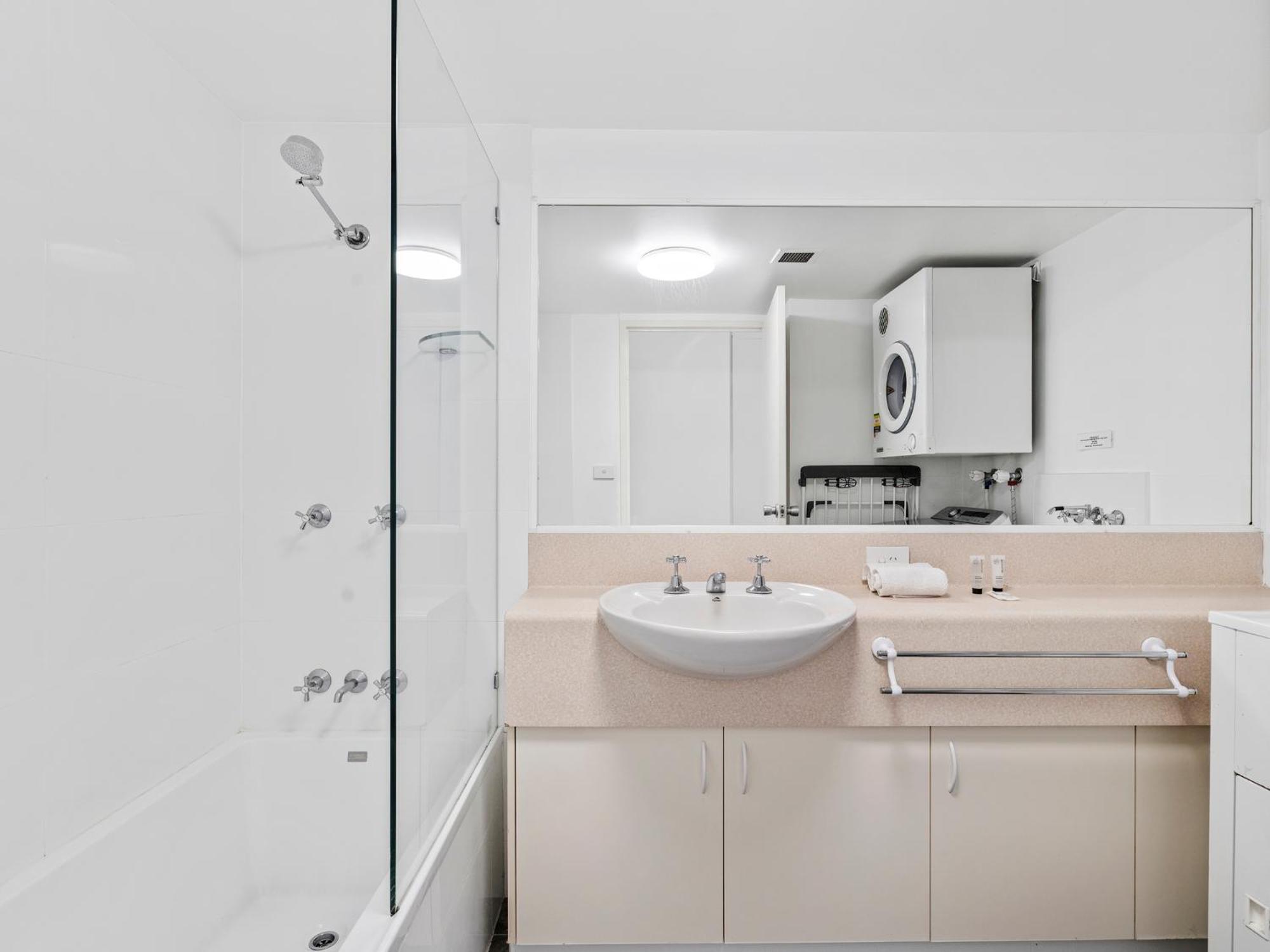 Miami Beachside Holiday Apartments Gold Coast Extérieur photo
